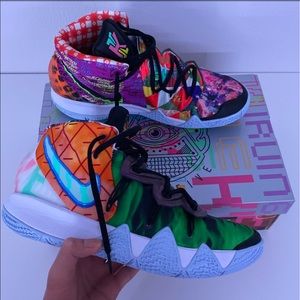 Nike Kyrie hybrid s2